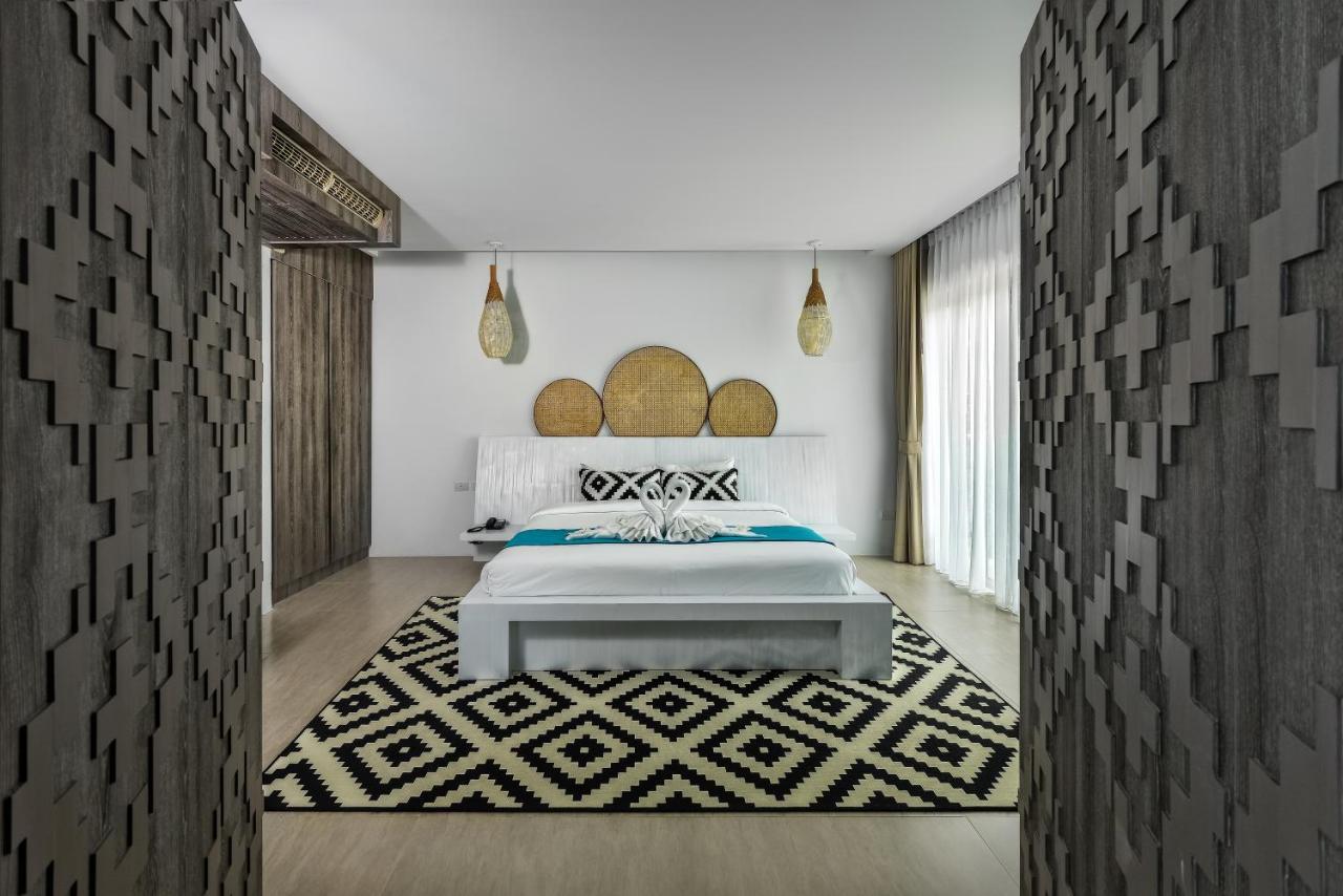 Villa Sonata Phuket Chalong Bagian luar foto
